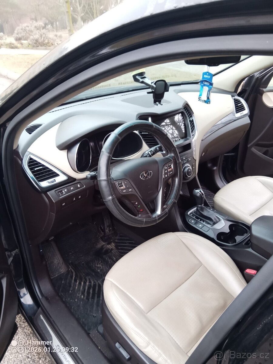 Hyundai Santa Fe - 12