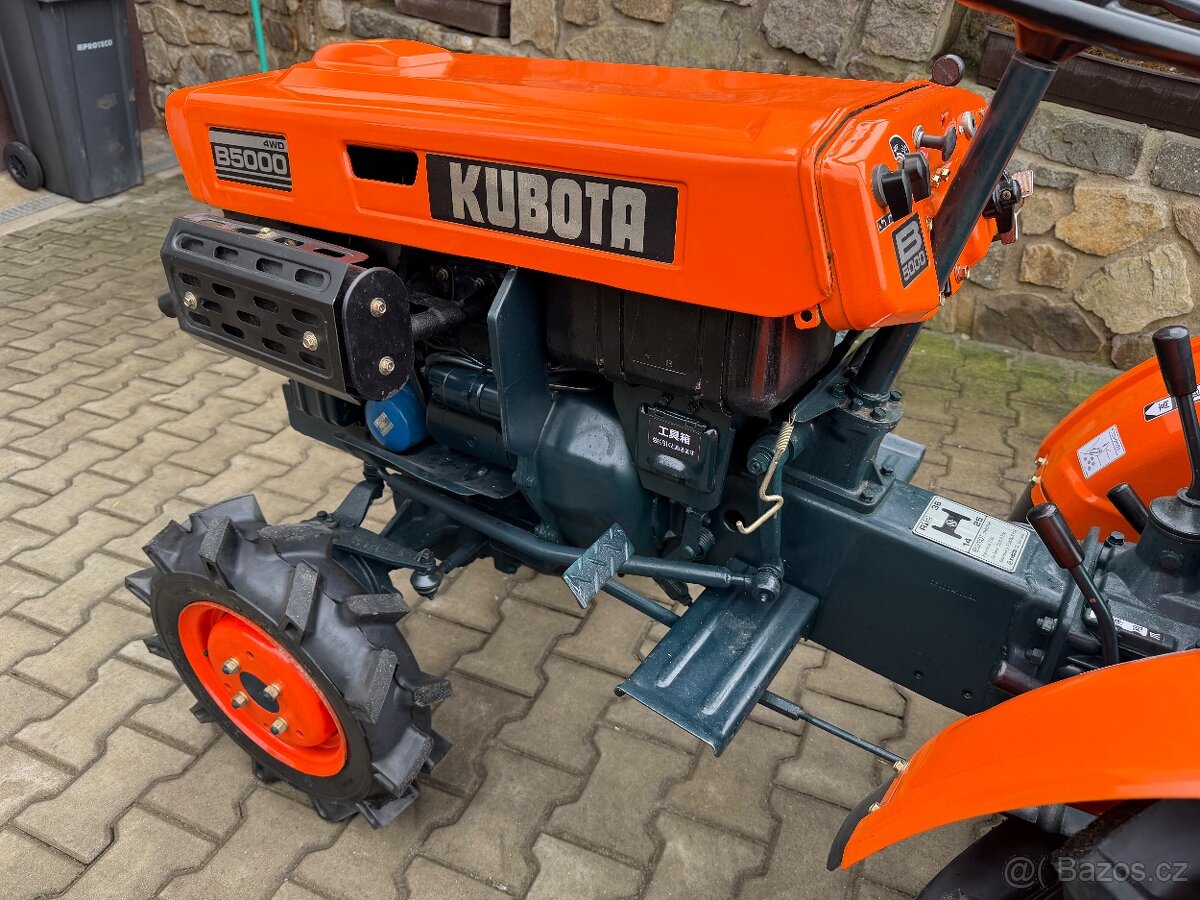 malotraktor Kubota B5000 REPAS - 12
