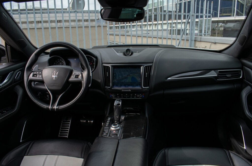 Maserati Levante SQ4 - 12