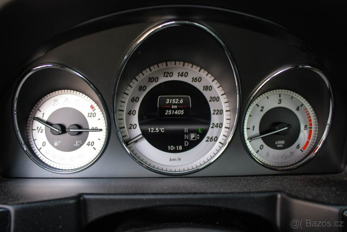 Mercedes-Benz GLK 350 CDI BlueEFFICIENCY 4MATIC A/T - 12