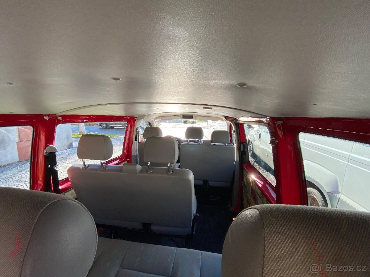 Transporter/Caravelle - 12