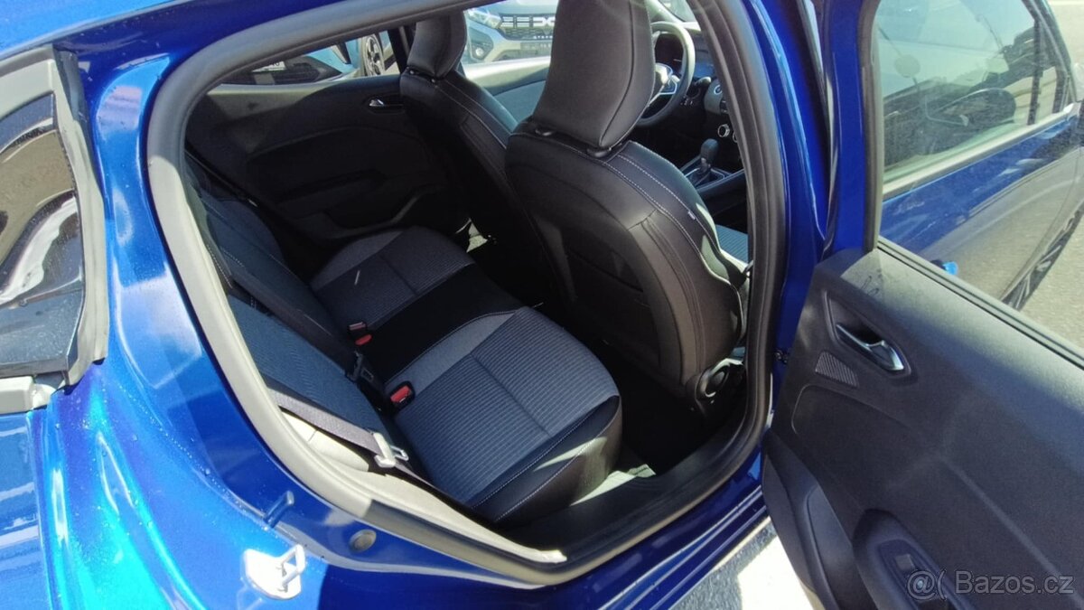 Renault Clio techno full hybrid E-Tech - 12