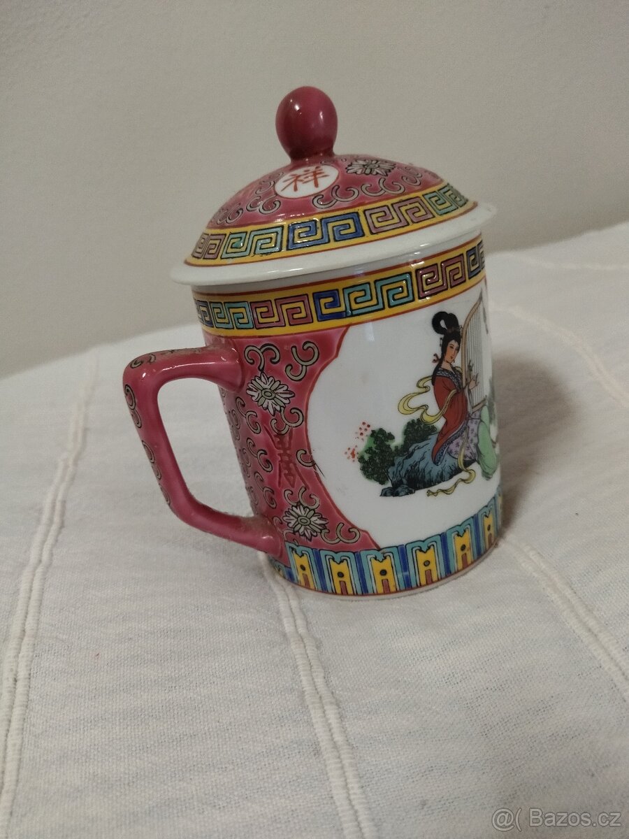 ČÍNSKÝ PORCELÁN - 12