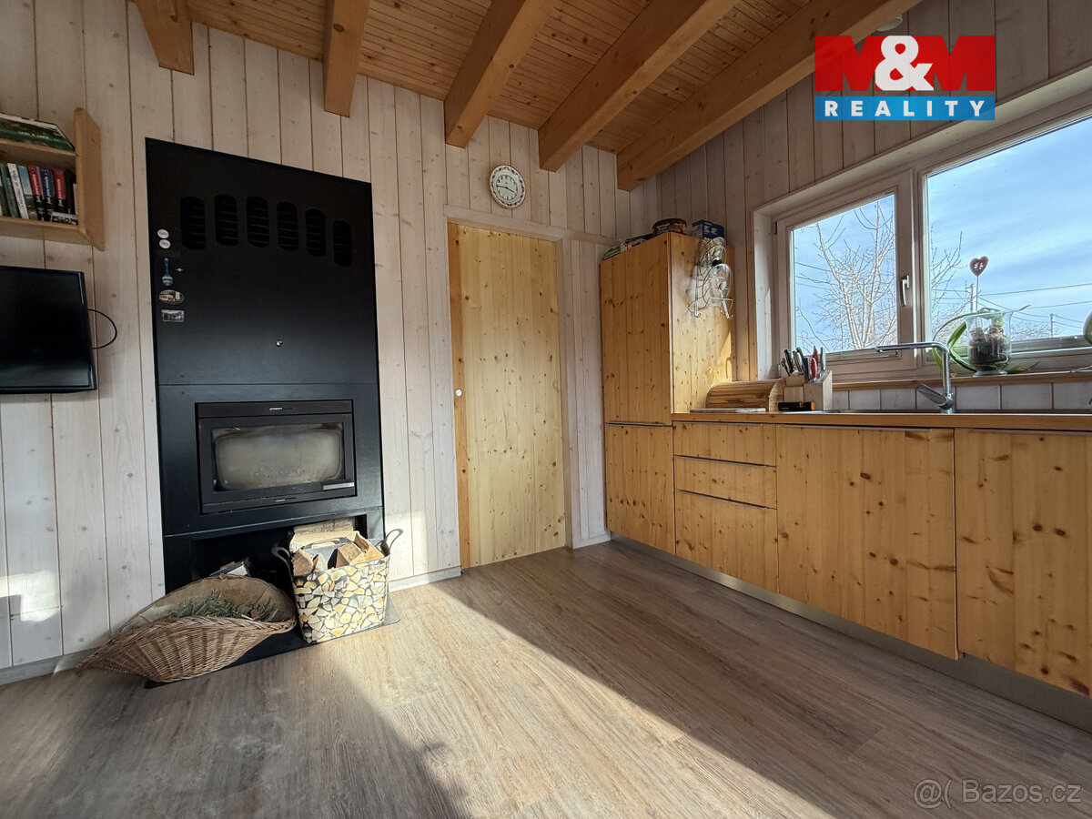 Prodej rodinného domu, 4+kk, Pertoltice - 12