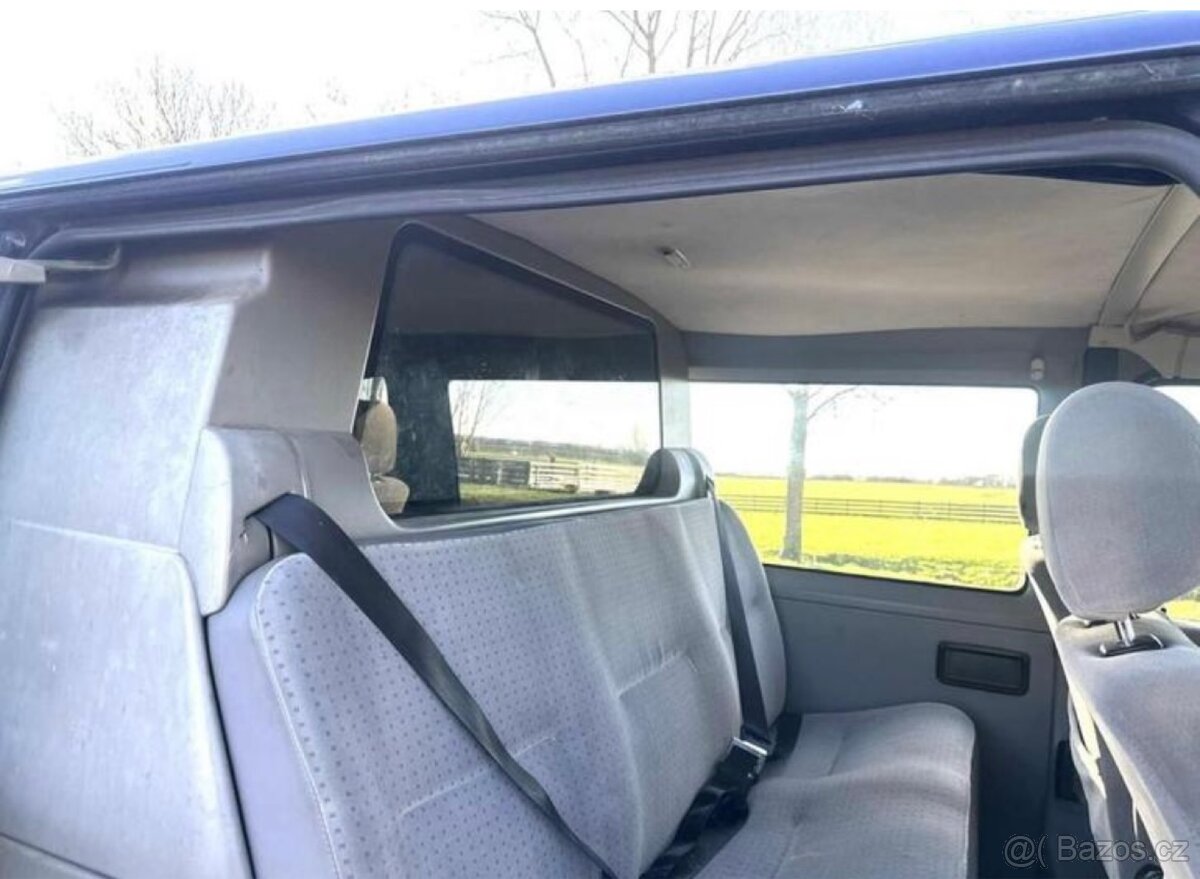 VW Transporter T4 - 5 místné - 12