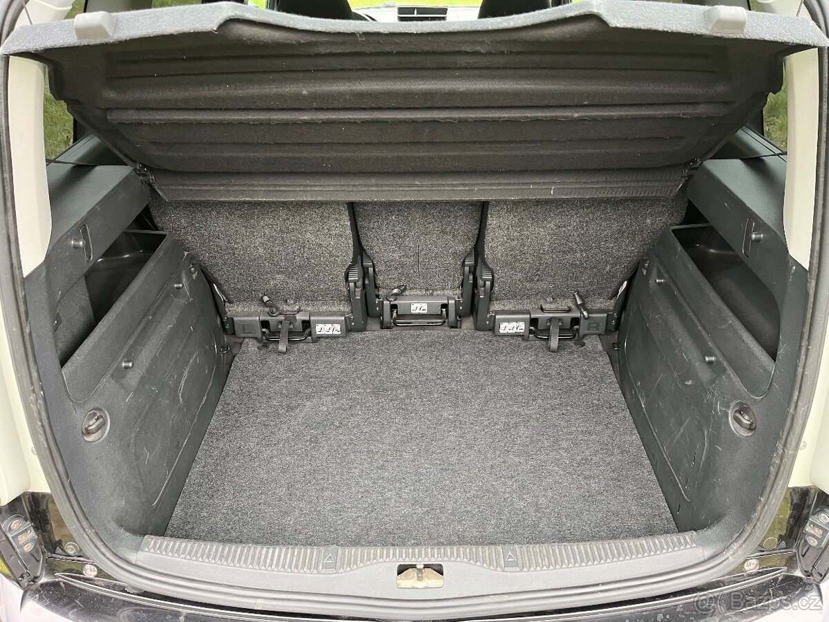 Škoda Roomster 1,2 tsi 77kw facelift - 12