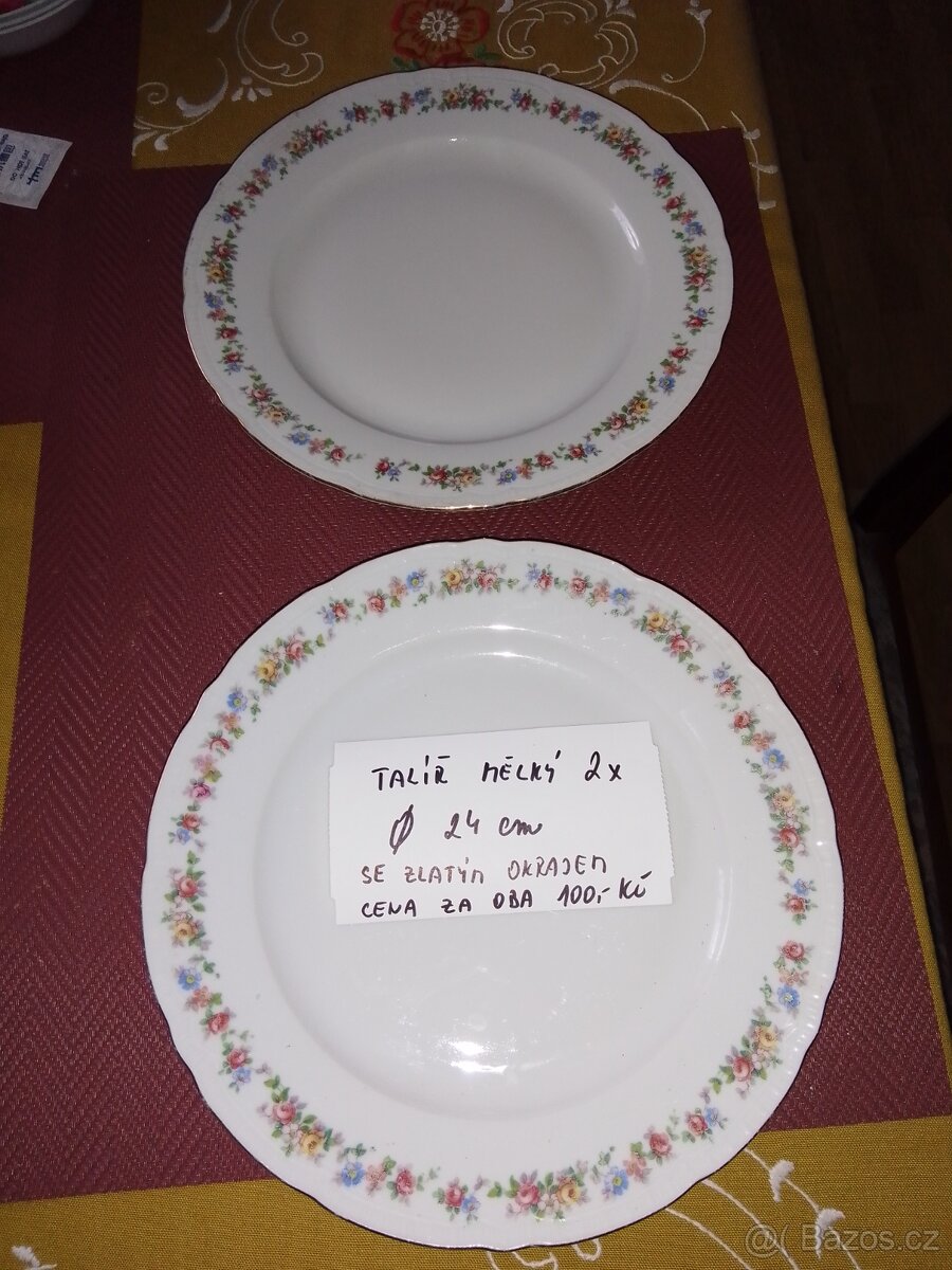 talíře - 12