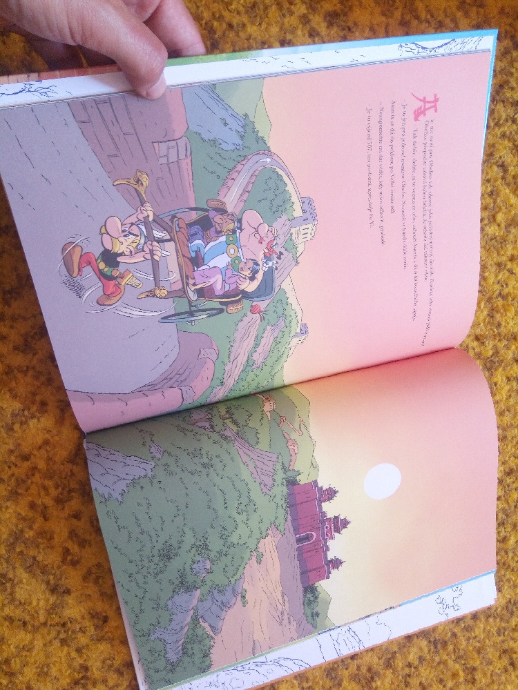 Různé komiksy a knihy - 12