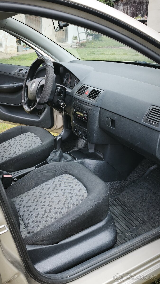 Fabia - 12