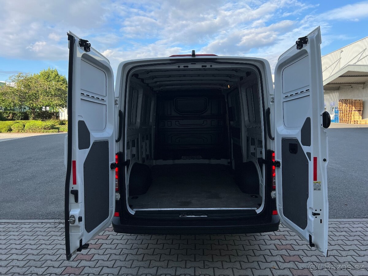 Volkswagen Crafter 2.0TDi,103kW,Manual,LED,DPH,křídlové61TKM - 12
