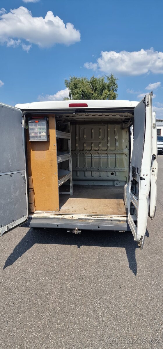 Prodáme Citroen Jumper 2.2HDI L1H1 bez STK - 12