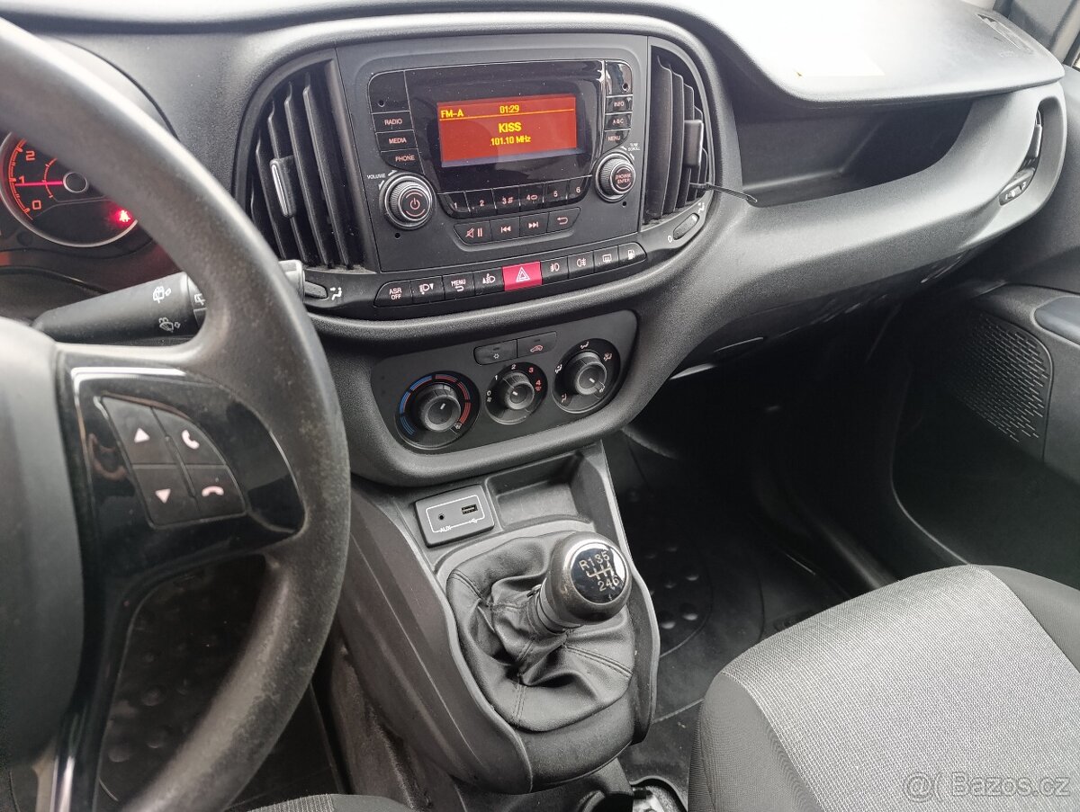 Fiat Doblo Cargo CNG 130tkm - 12