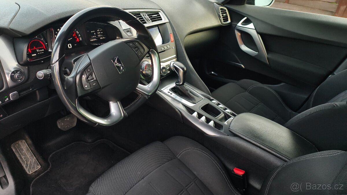 Citroen DS5, 2.0 HDi 133 kW, rok 12/2016 - 12