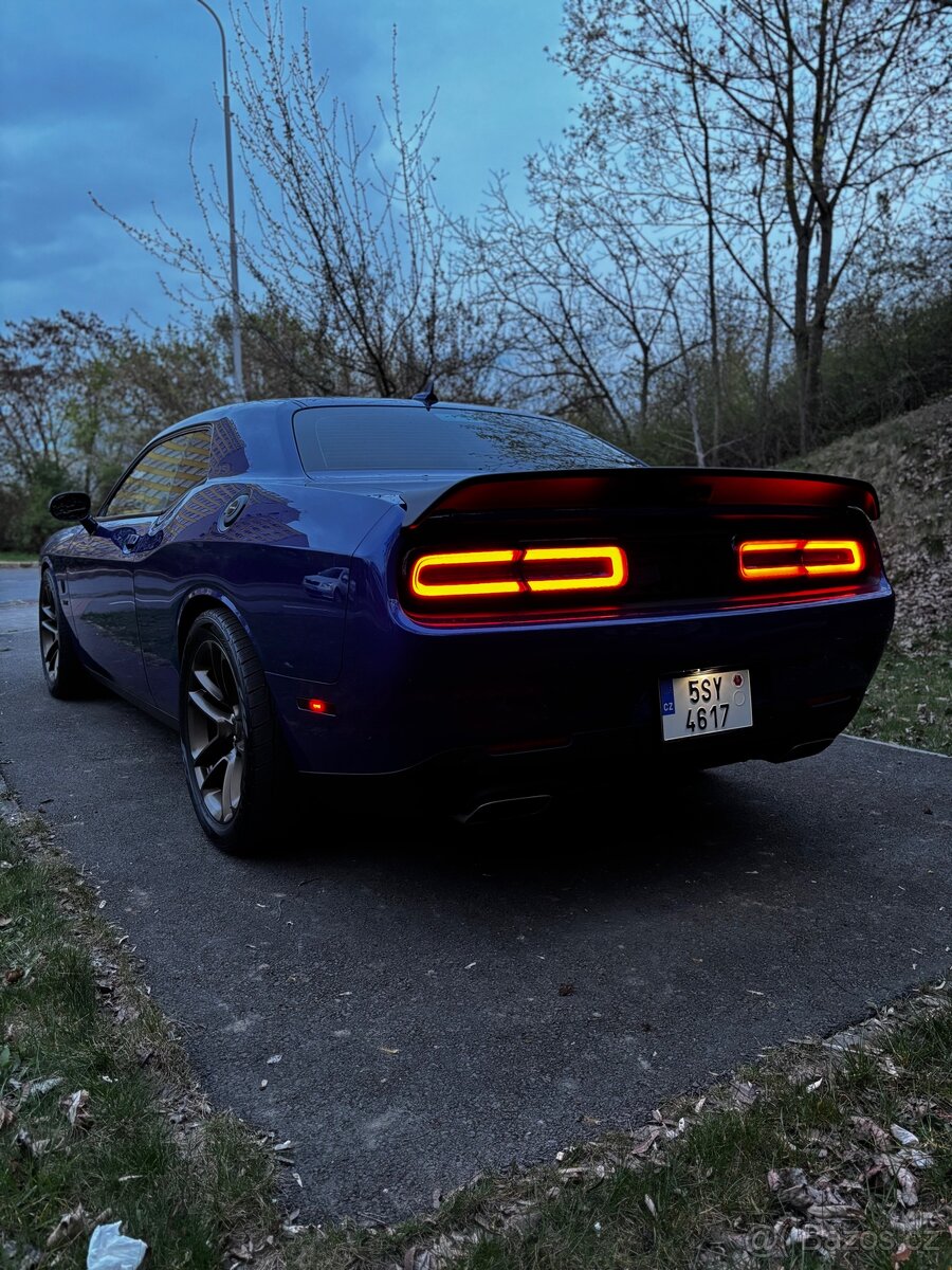 Dodge Challenger 6,4 Scat Pack 2021 - 12