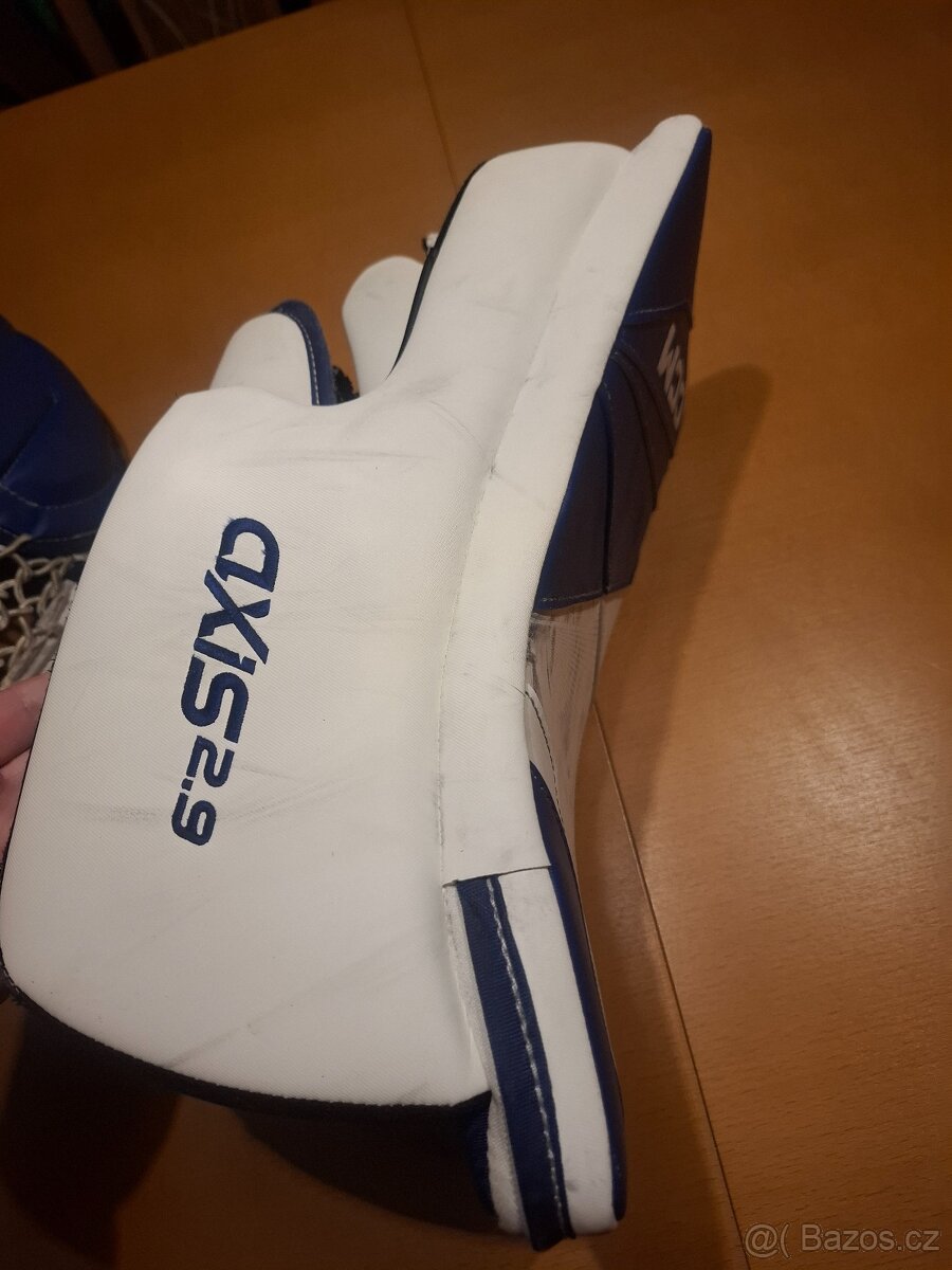 Lapacka a vyrazecka Axis 2,9 INT - 12