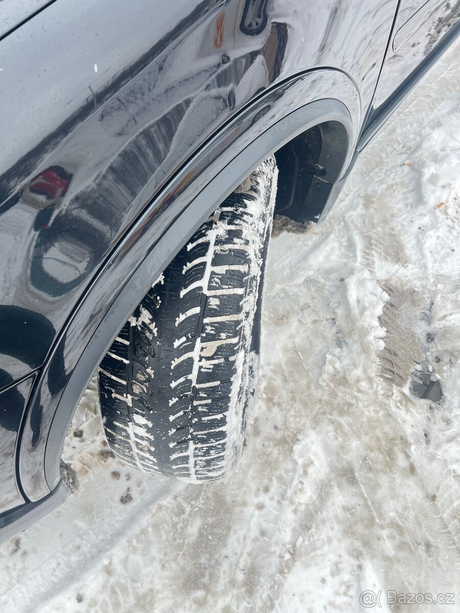 Volvo xc90 - 12