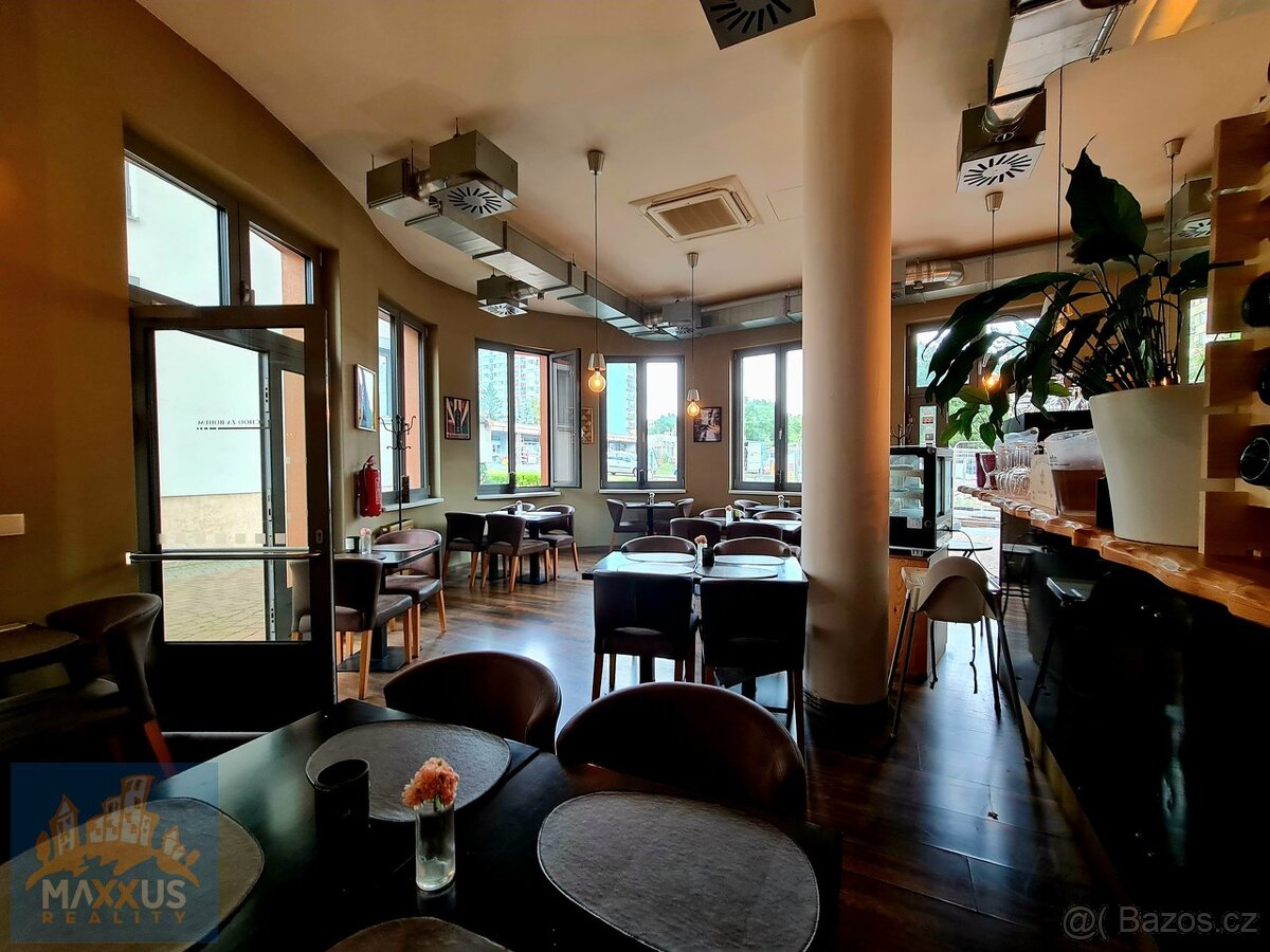Pronájem restaurace / kavárny (82 m2), Praha 8 - Kobylisy, Č - 12