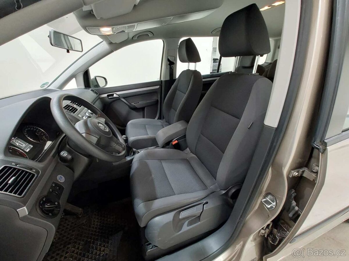 Volkswagen Touran 1.2 Tsi 7-MÍST 77KW 174tkm r.10/2012 TOP - 12