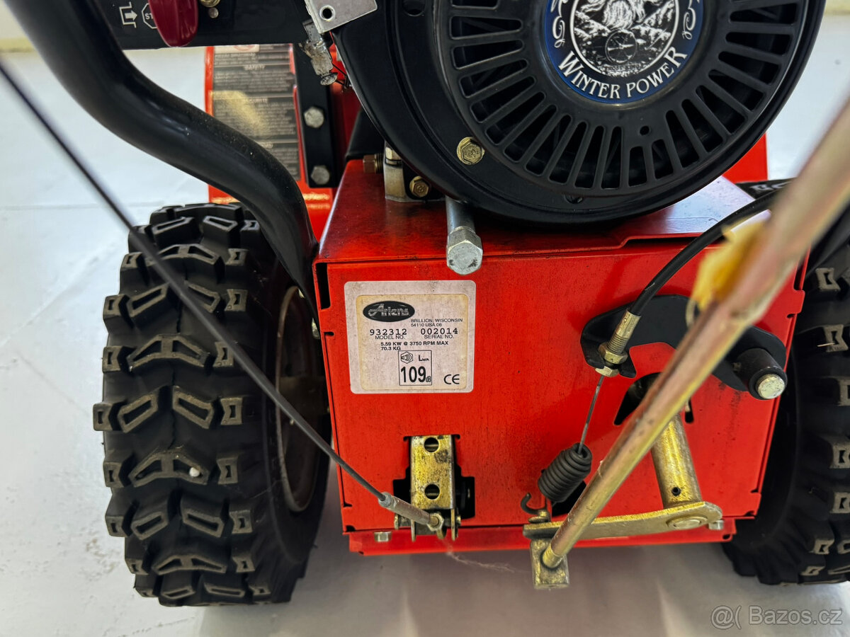 Sněhová fréza ARIENS ST 7524 - 12