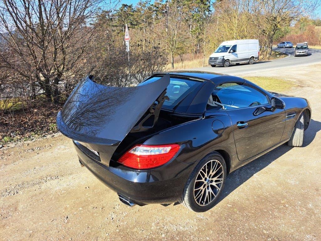 Mercedes Benz SLK 200 R172 - 12