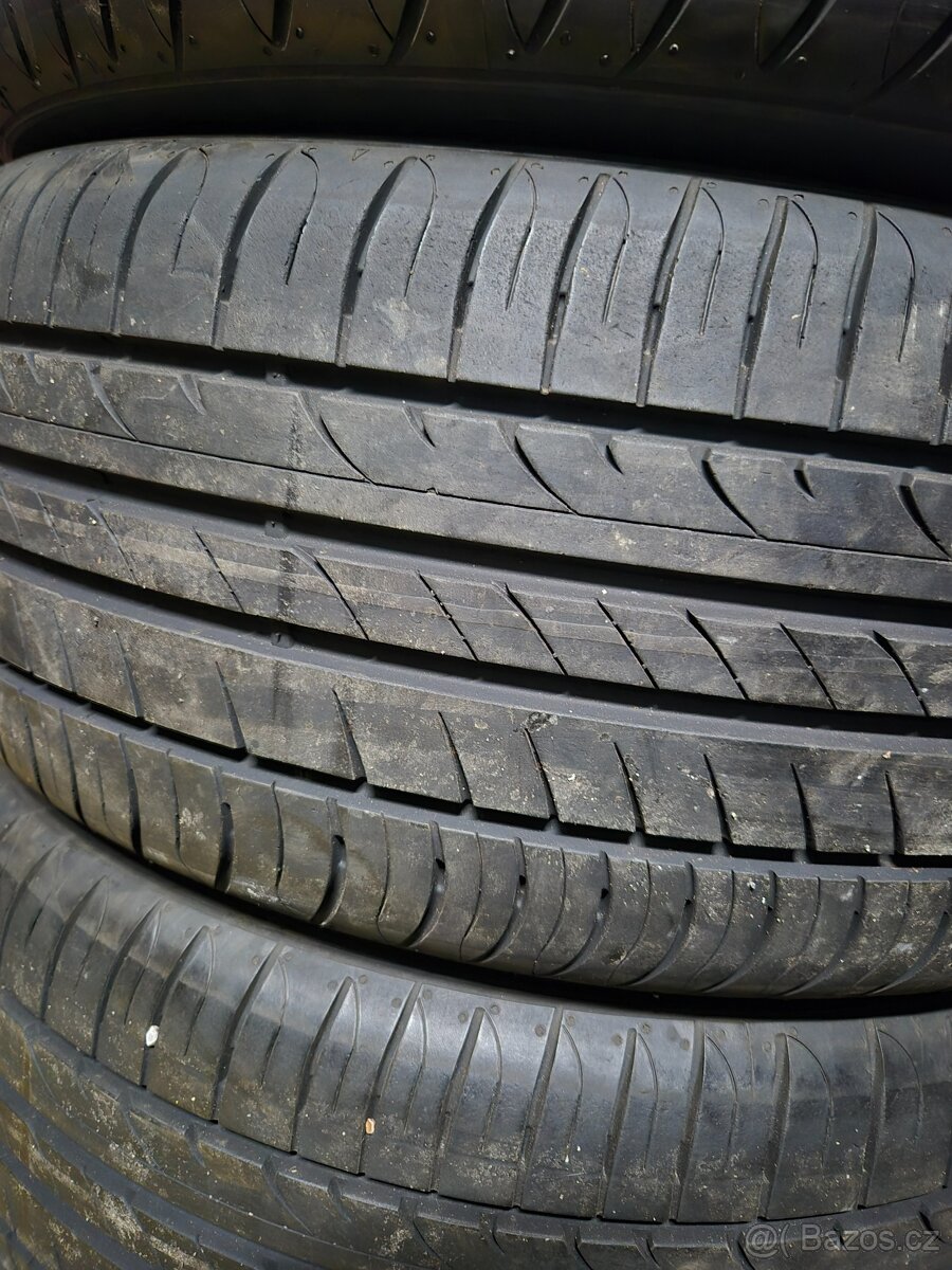 hyundai 5x114 225/45 R18 - 12