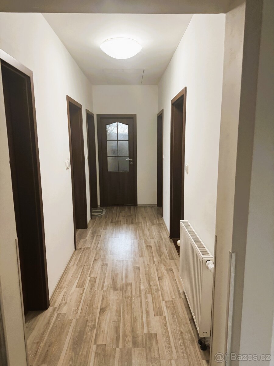 REZERVACE-Bungalov 4+kk, garáž, zahrada, Nový Malín - 12