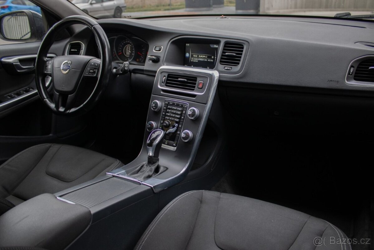 Volvo V60 A/T 84kW - 12