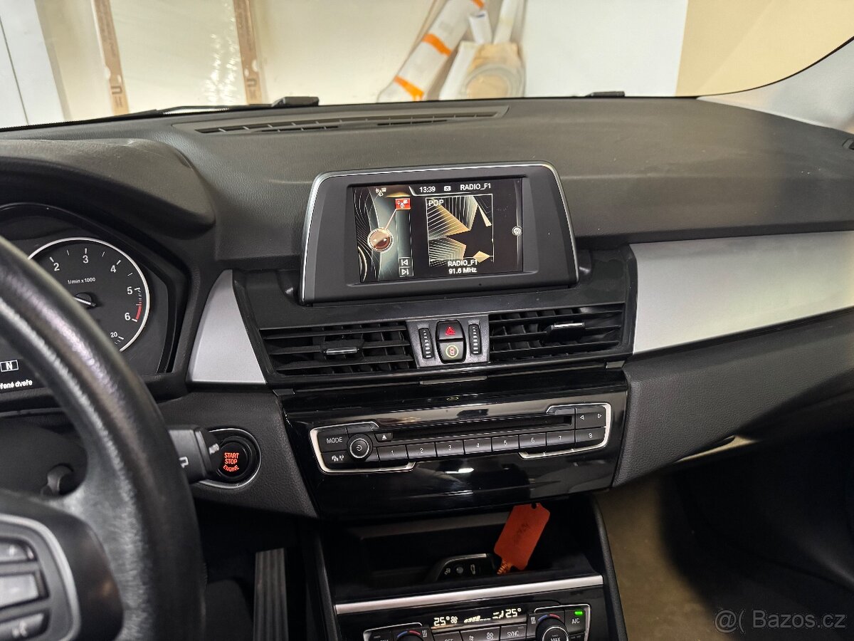 BMW Řada 2, 216d 1.5D , 7míst,grand tourer - 12