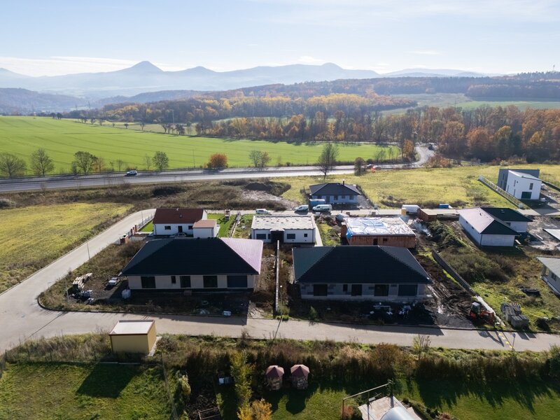 Prodej novostavby 4+kk s garáží, 220 m² – pozemek 1 042 m², - 12