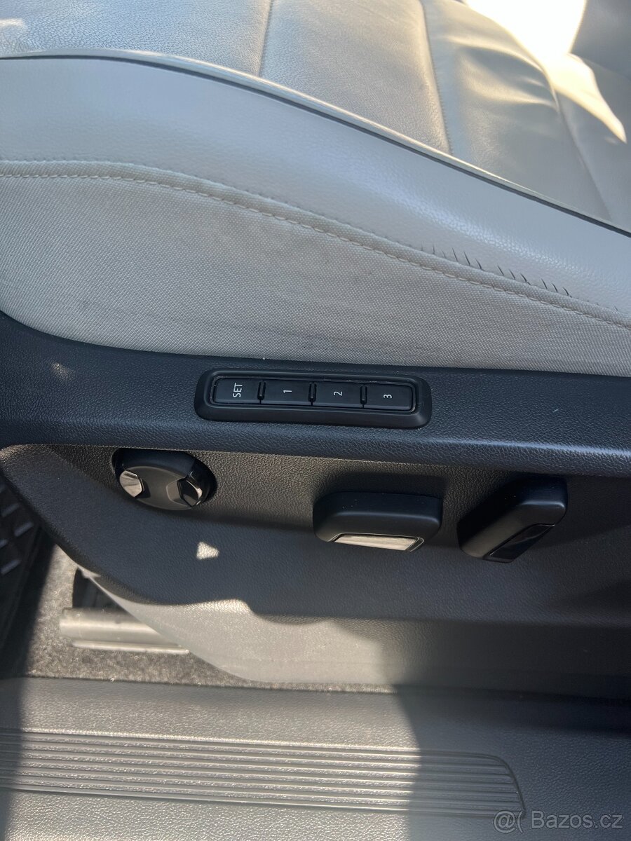 Volkswagen Tiguan allspace - 12