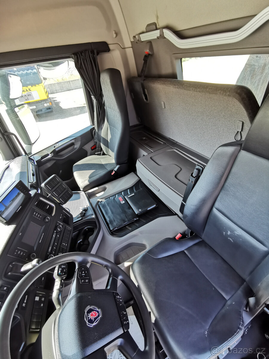 Prodám hákový nosič kontejnerů SCANIA G450 EURO 6 - 12