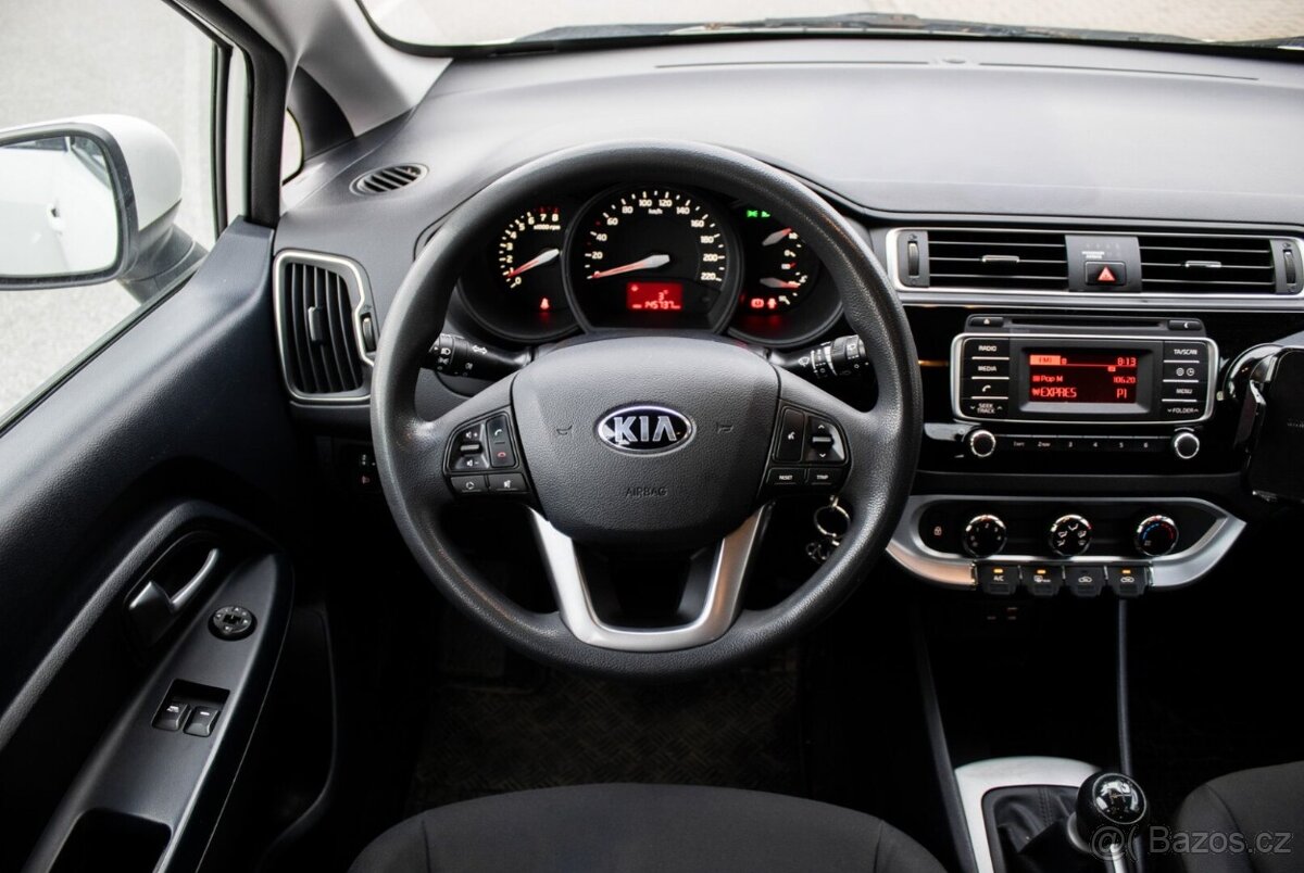 Kia Rio 61,8kW (2016) - 12