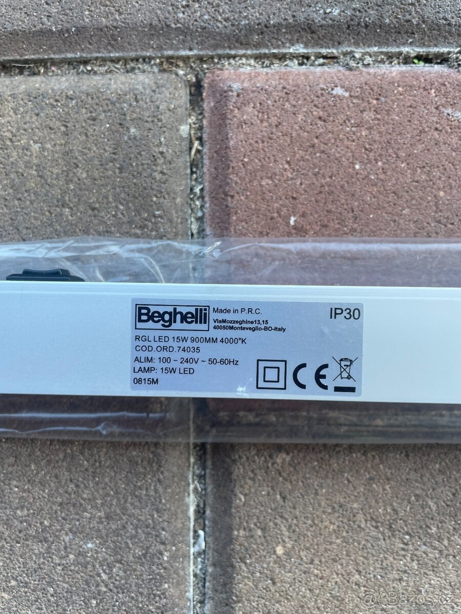 NOVÉ LED Svítidlo 900mm - 12