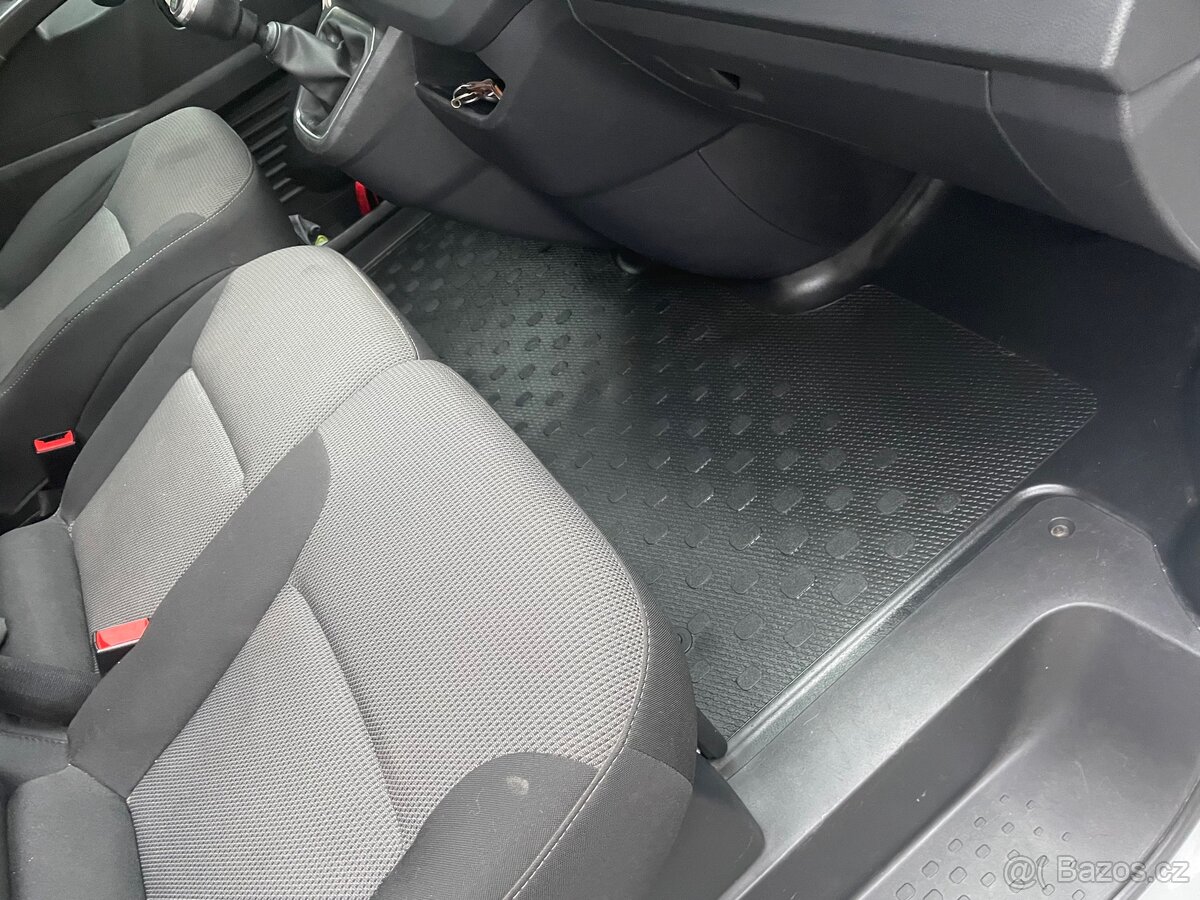 Renault Trafic 2.0 Blue Dci , 150k . - 12