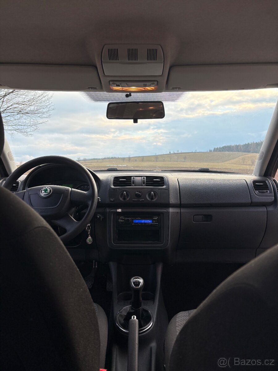 Škoda Fabia II 1,6 tdi - 12