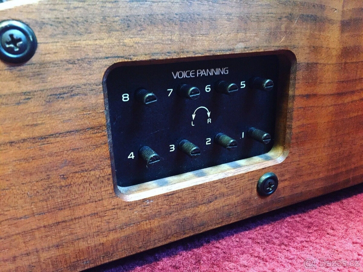 Oberheim OB-8 - Vintage syntezátorová syntezátorová klávesni - 12