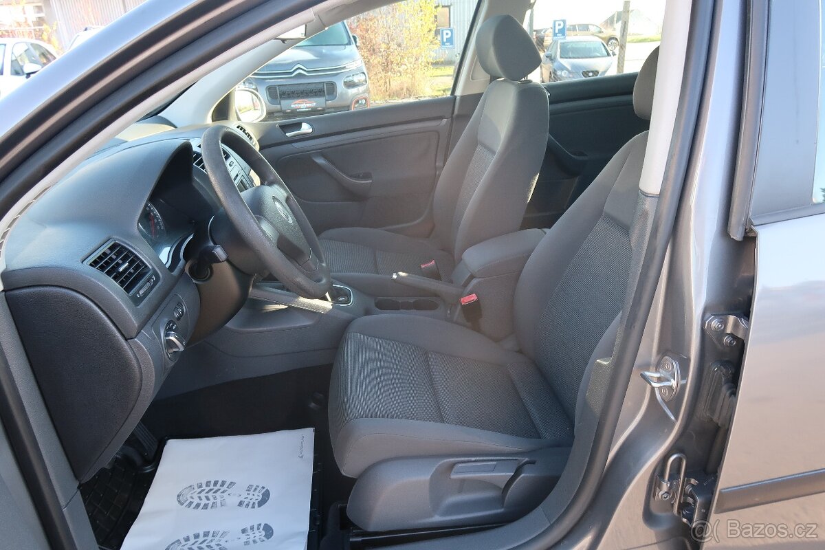 Volkswagen Golf 1.4i,55kW,NovéČR - 12