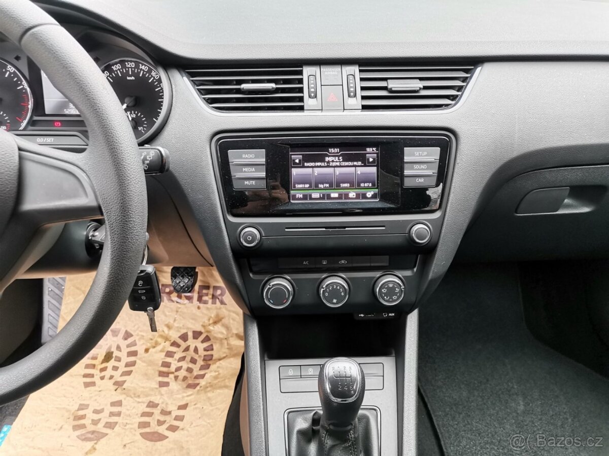 Škoda Octavia 1.4TSi 110kw Active Tažné PDC - 12