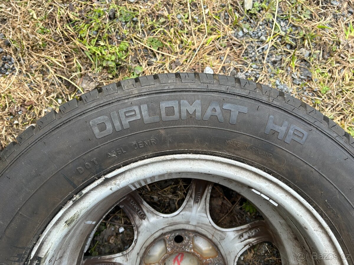 kola Ford Focus - 12