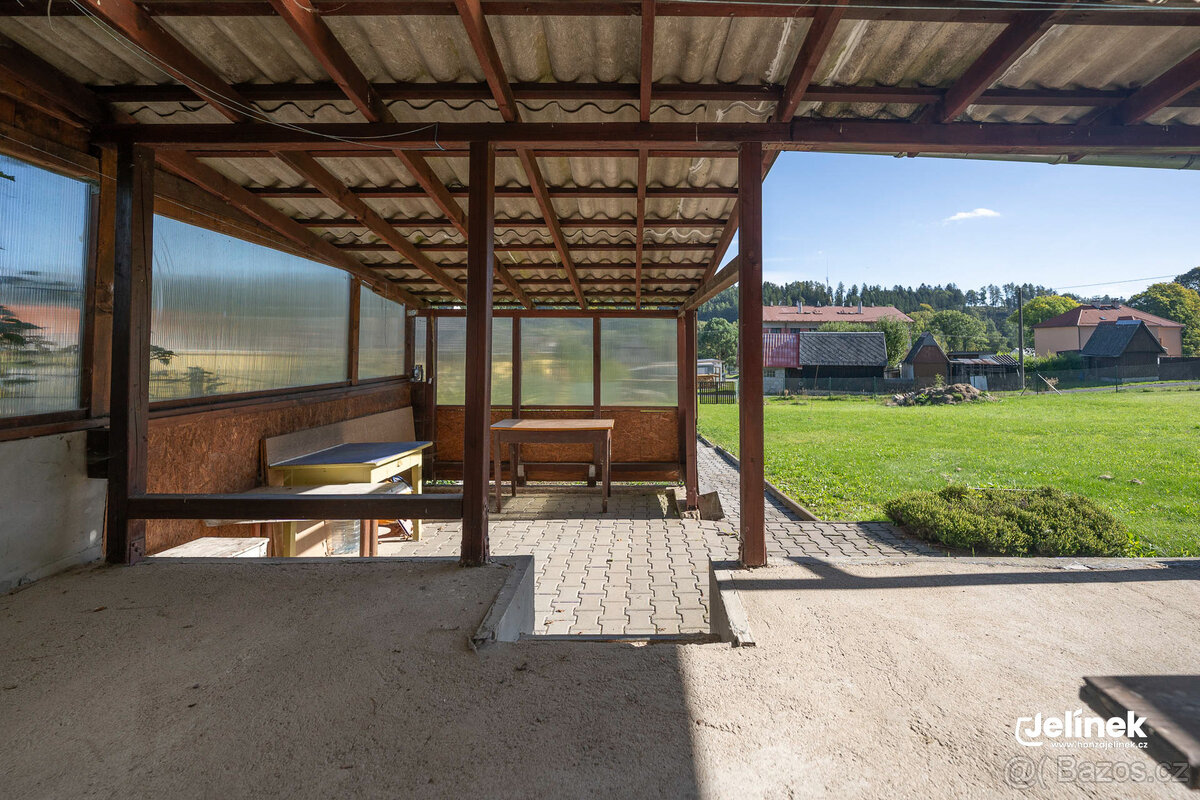 Stavební pozemek s chatkou – Jedlová u Poličky - 12