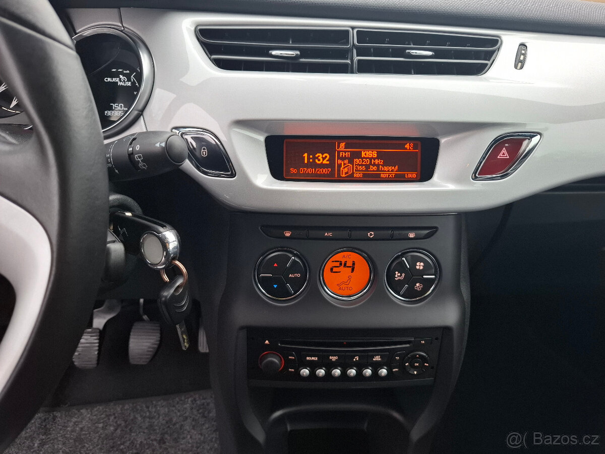 Citroën DS3 1.2 60kW,rozvody,HiFi systém - 12