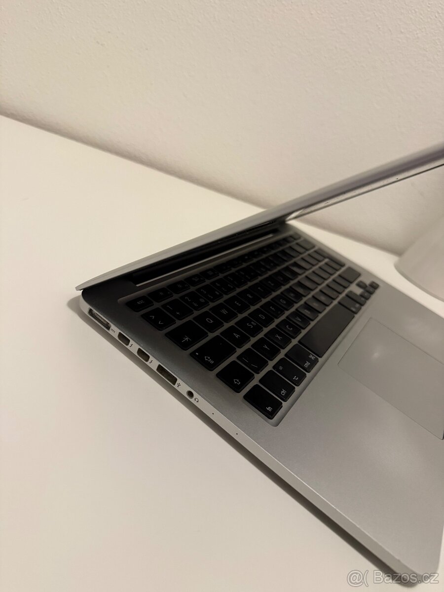 MacBook Pro 15 - 12