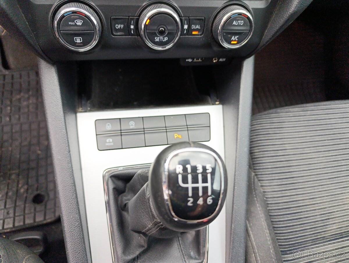 Škoda Octavia combi 2.0tdi - 12