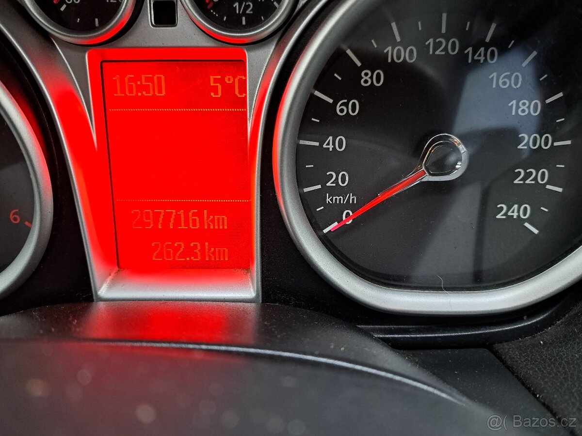 ND z Ford Focus C. MK2 1.6TDCI 80kW - 12