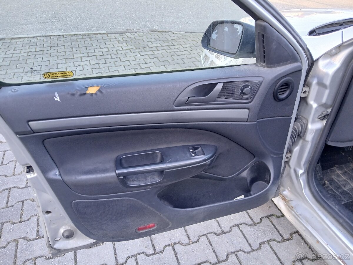 Škoda Octavia 1.6i, 75kW, 2008 - 12