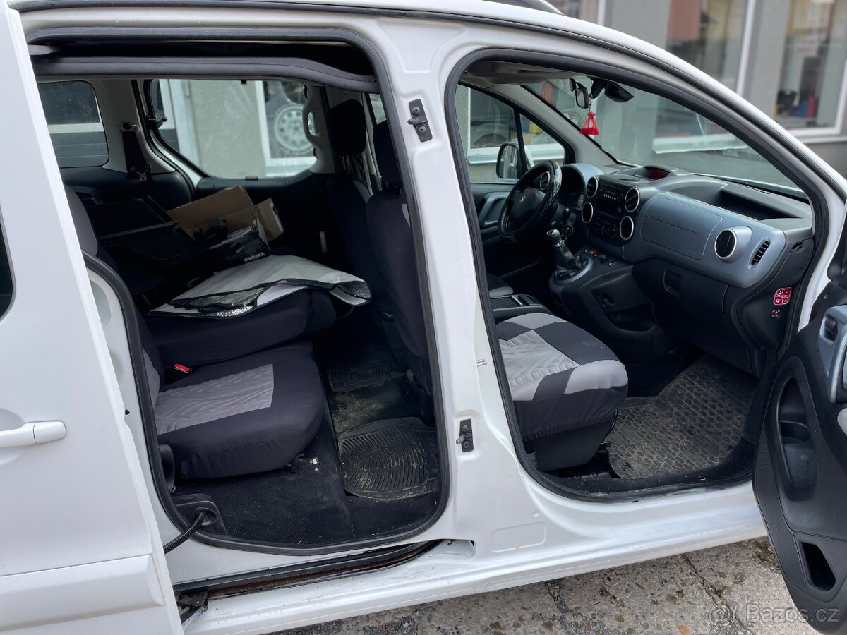 PEUGEOT PARTNER TEPEE 1.6HDi-TAŽNÉ- - 12