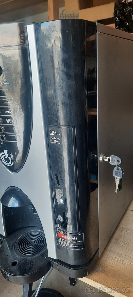 Velký kávovar - 12