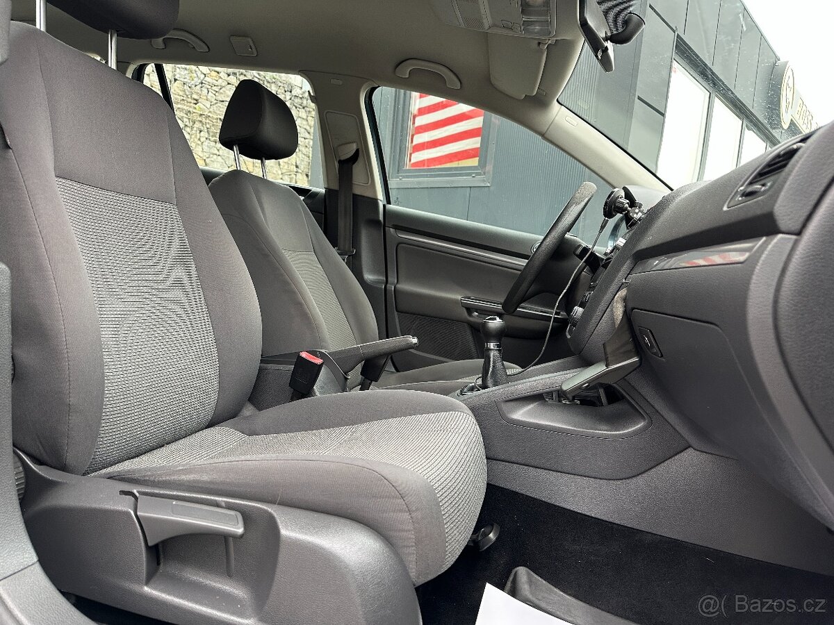 Volkswagen Golf 2008 - 12