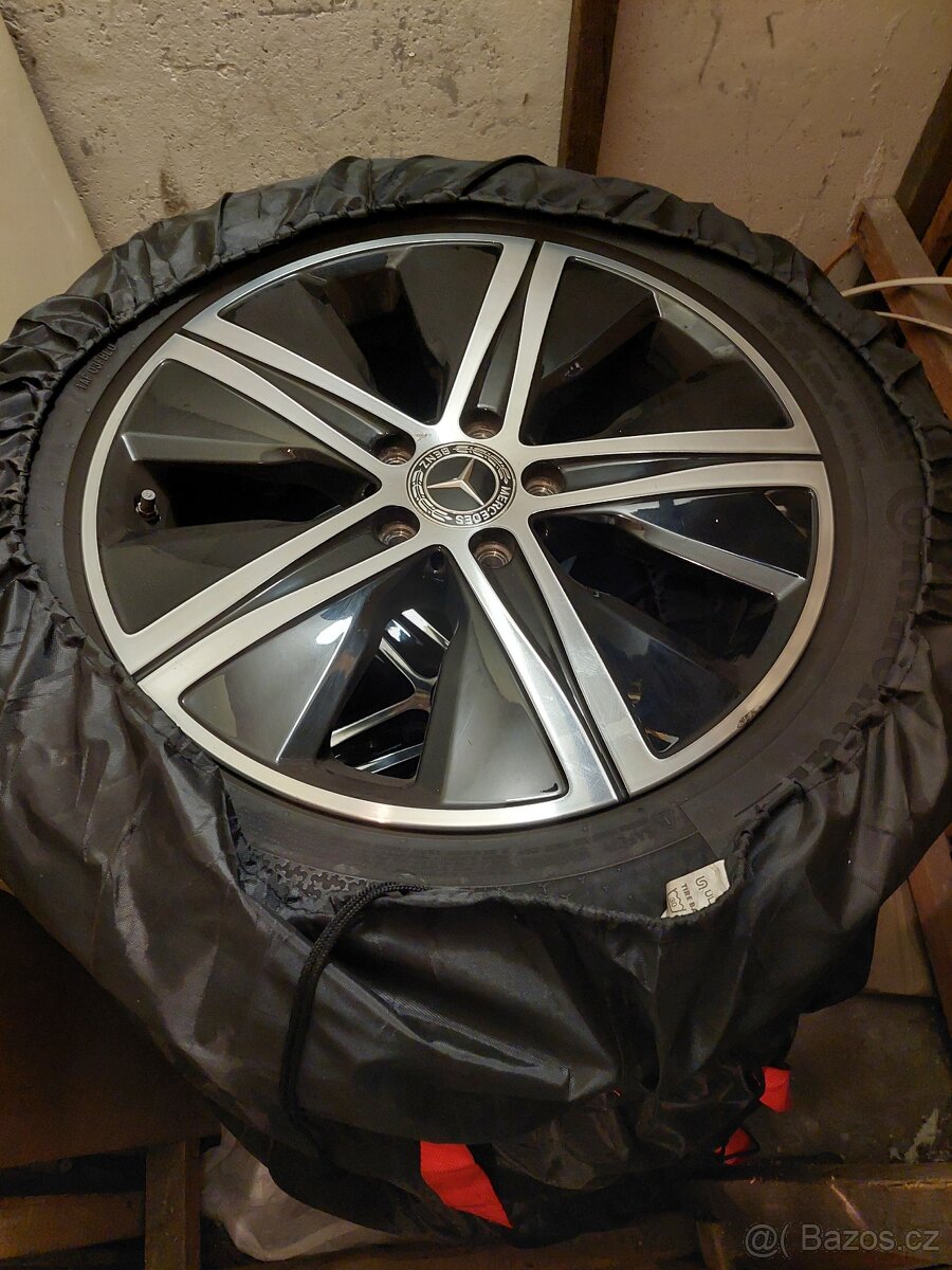 Prodám Mercedes Benz GLE 300d - 12