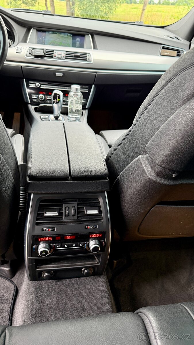 BMW 535d xDrive GT M-Paket, servis BMW, najeto 129tkm - 12